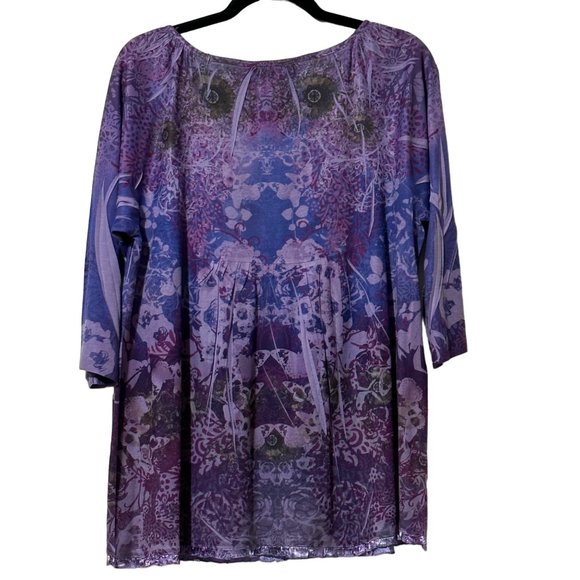 Unity women’s size 1X purple print 3/4 sleeve silky insert v neck top - Picture 4 of 8